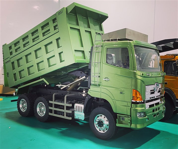 Test drive the dumptruck before it leaves the factory | XE BEN HINO 700  parts 1