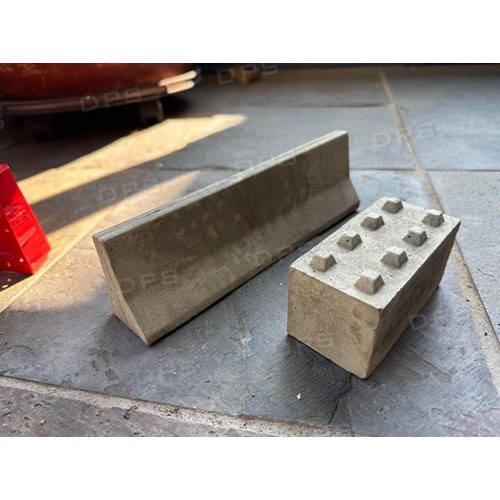 Brick concrete mold 100x50x50mm DPS