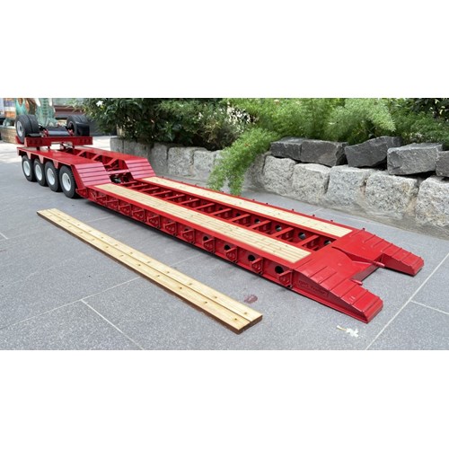 DPS LOWBOY TRAILER 3AXLE WITH COVERED FENDER 1/14