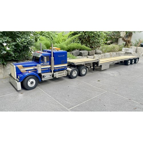 DPS STEP DECK TRAILER TRIAXLE 53ft 1/14 SCALE