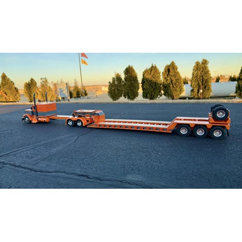 DPS LOWBOY TRAILER 3AXLE WITH COVERED FENDER 1/14