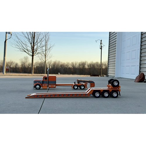 DPS LOWBOY TRAILER 3AXLE WITH COVERED FENDER 1/14