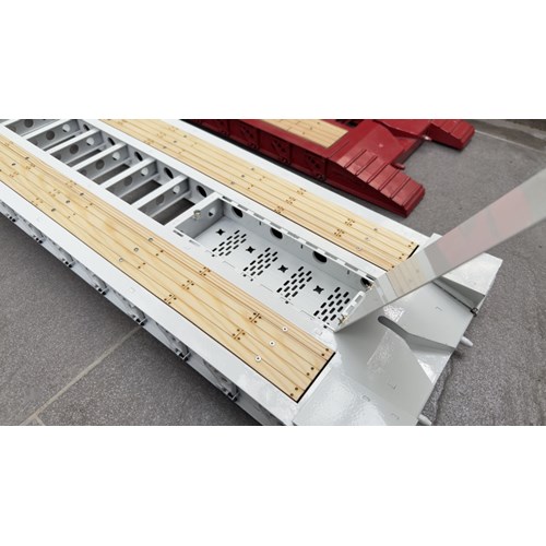 DPS TRAILER 040 LOWBOY TRIAXLE RAMPS FLIP 1/14 