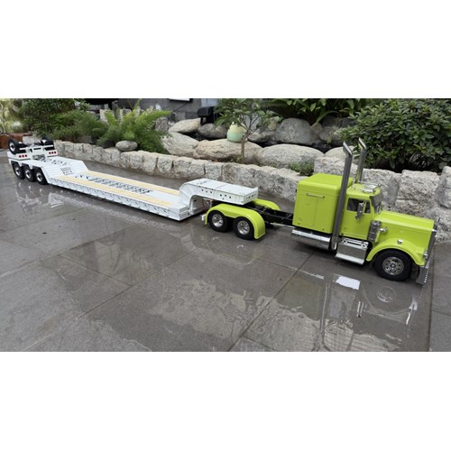 DPS TRAILER 040 LOWBOY TRIAXLE RAMPS FLIP 1/14 