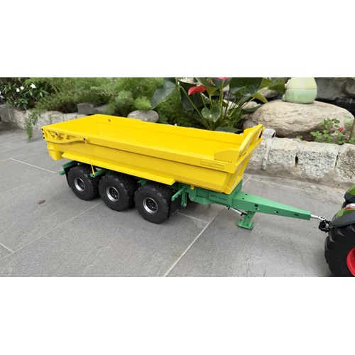 D.23.03-TRACTOR TRAILER FARM