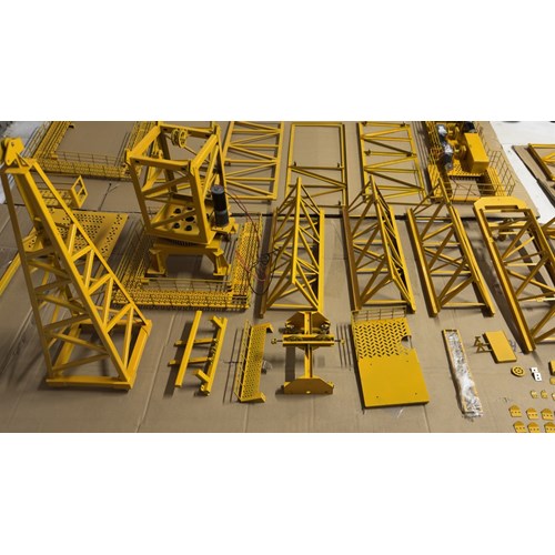 1/14 DPS CRANE TOWER MODEL